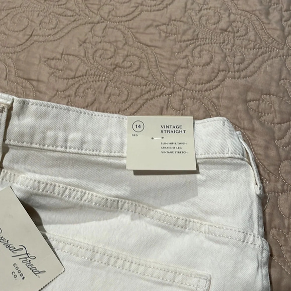 Universal Thread Off-White Jeans - Picture 13 of 13